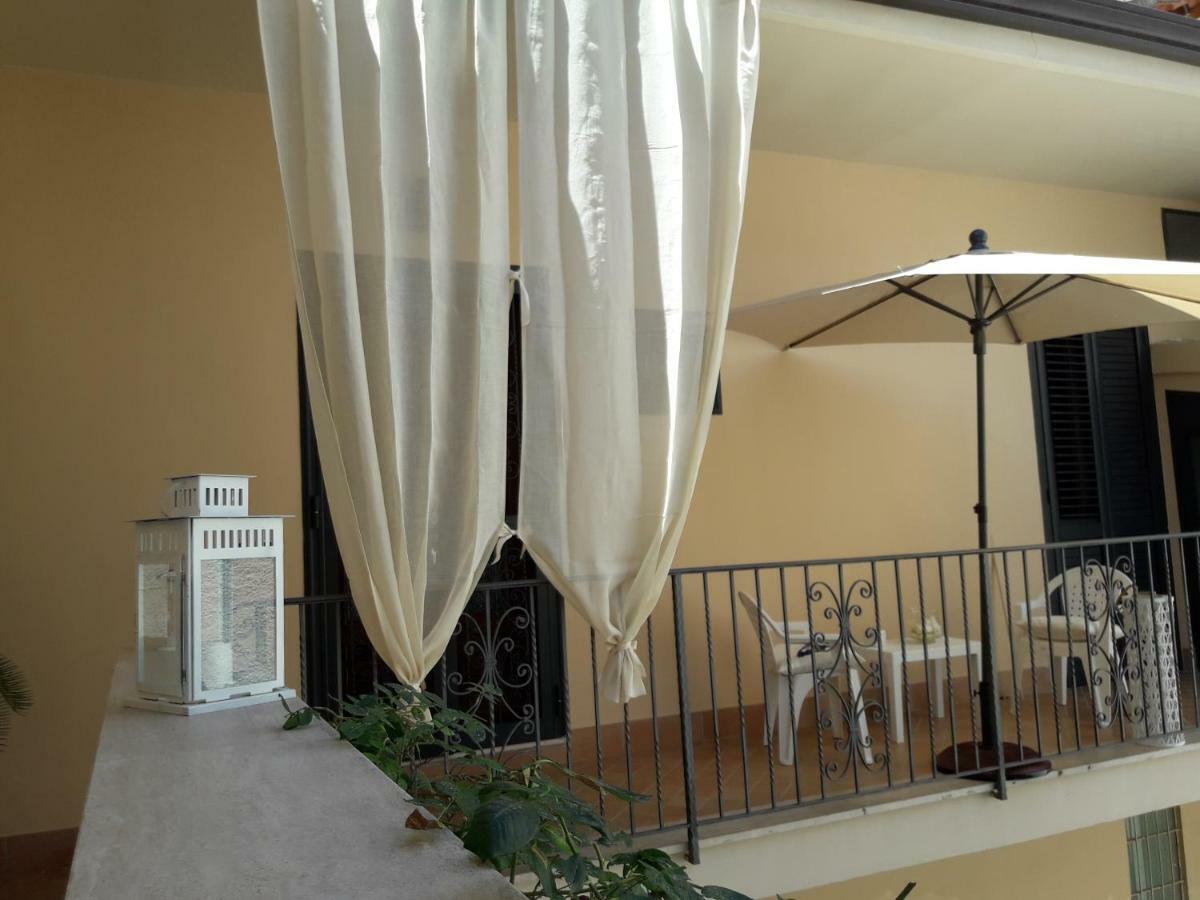 Residenza D'Epoca B&B Celeste Caserta Exterior foto